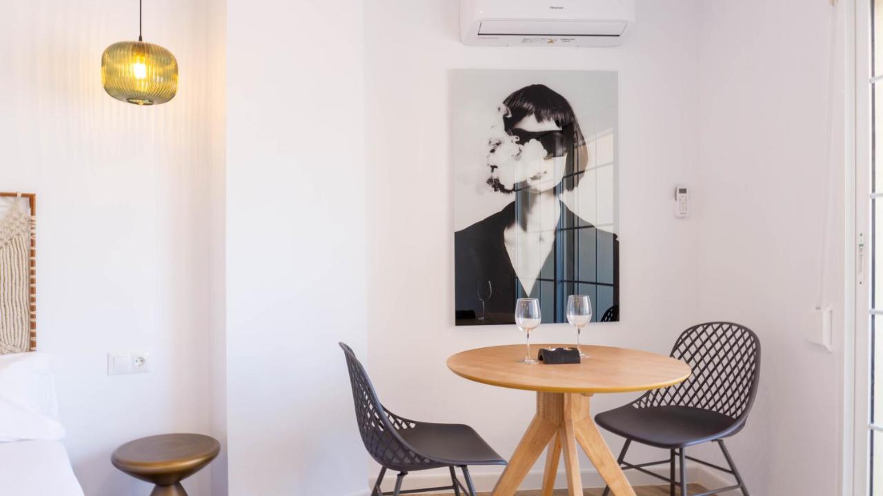 Apartment Carihuela Beach Malaga Torremolinos Bagian luar foto